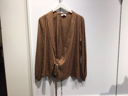 Gilli - Women's Long Sleeve Wrap Side Tie Animal Print Top