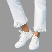 Coco + Carmen - Omg Zoey Zip Capri With Fringe Jeans