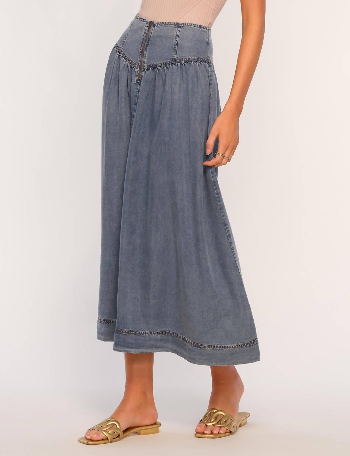 Heartloom - Amela Midi Skirt