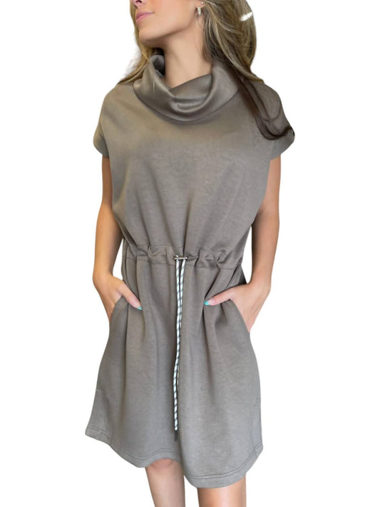 Entro - Casual Cinch Waist Dress