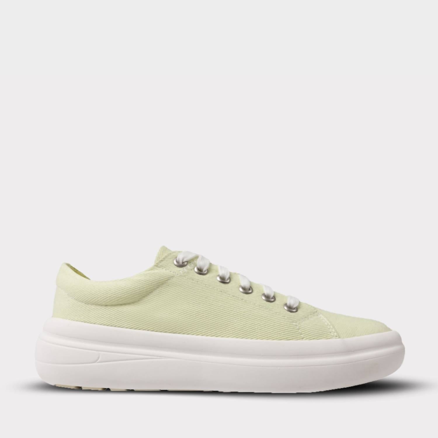 Lamo Women's Classic Makenna Sneaker in green essence - women's sneaker