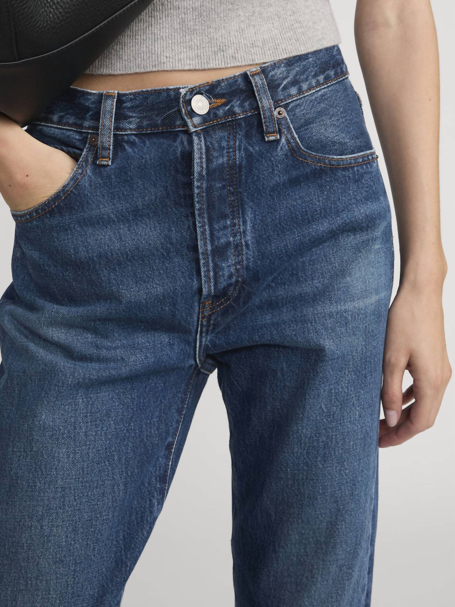 Frame - Vertical High-rise Straight Leg Jean