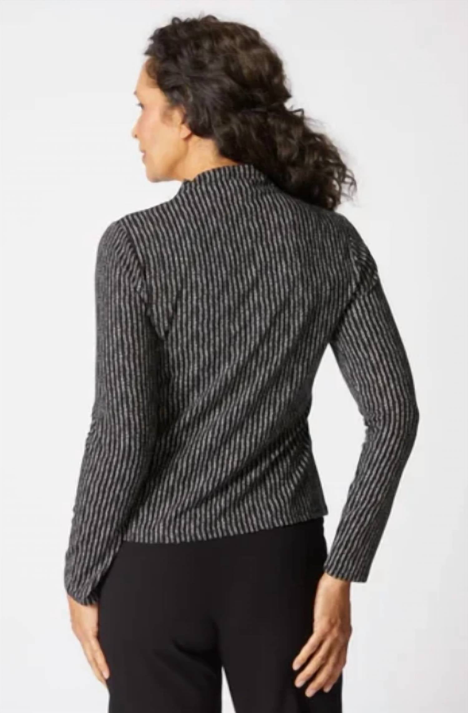 Habitat - Core Travel Dots Tie Top