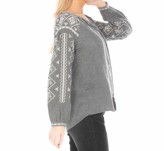 Apny - Peasant Melange Embroidered Top