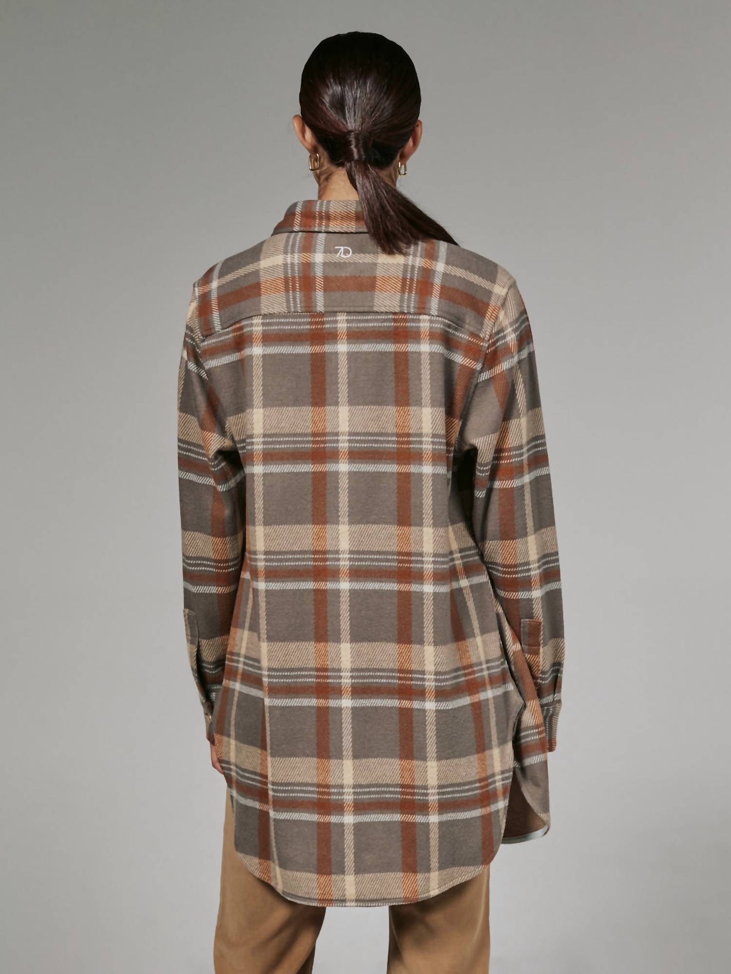 7Diamonds - Generation Plaid Soft Knit Shacket