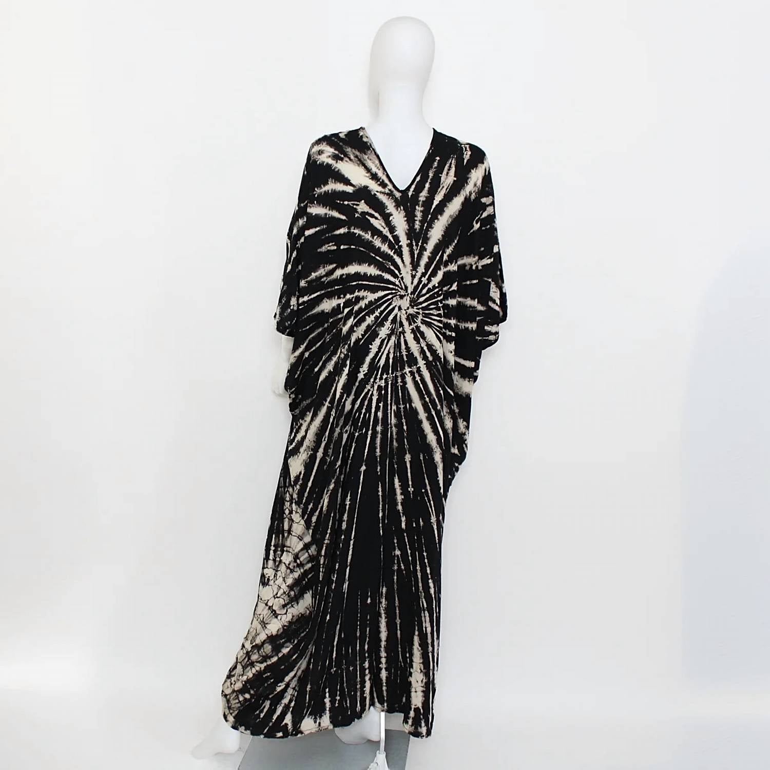 Sylca Designs - Starburst Polka Dot Caftan