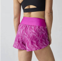 BROOKS Chaser 2.0 3" Running Shorts in magenta aqueous - women's shorts - detail view