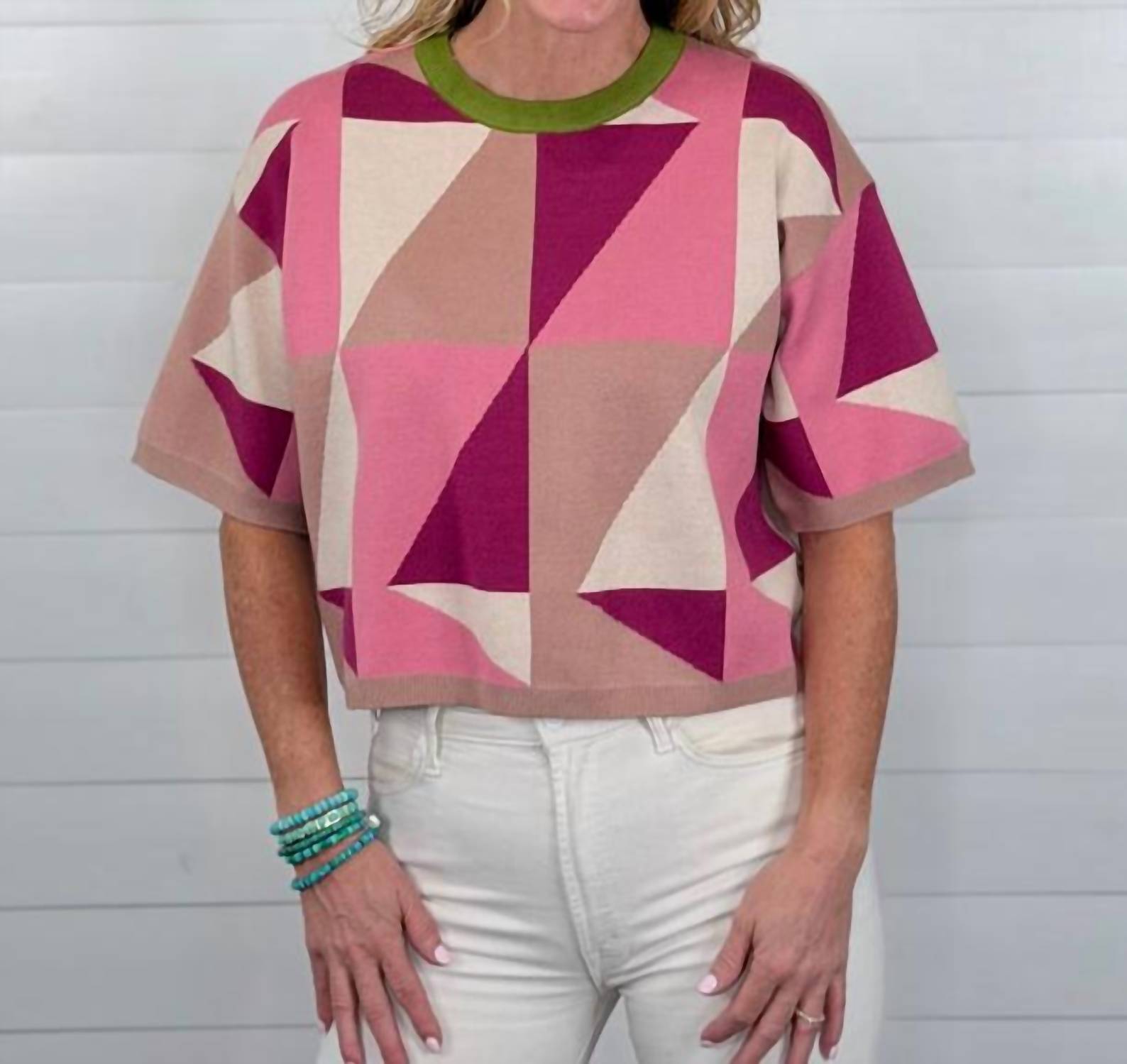 entro Geometric Pattern Short Sleeve Knit Top in multi - women's t-shirt