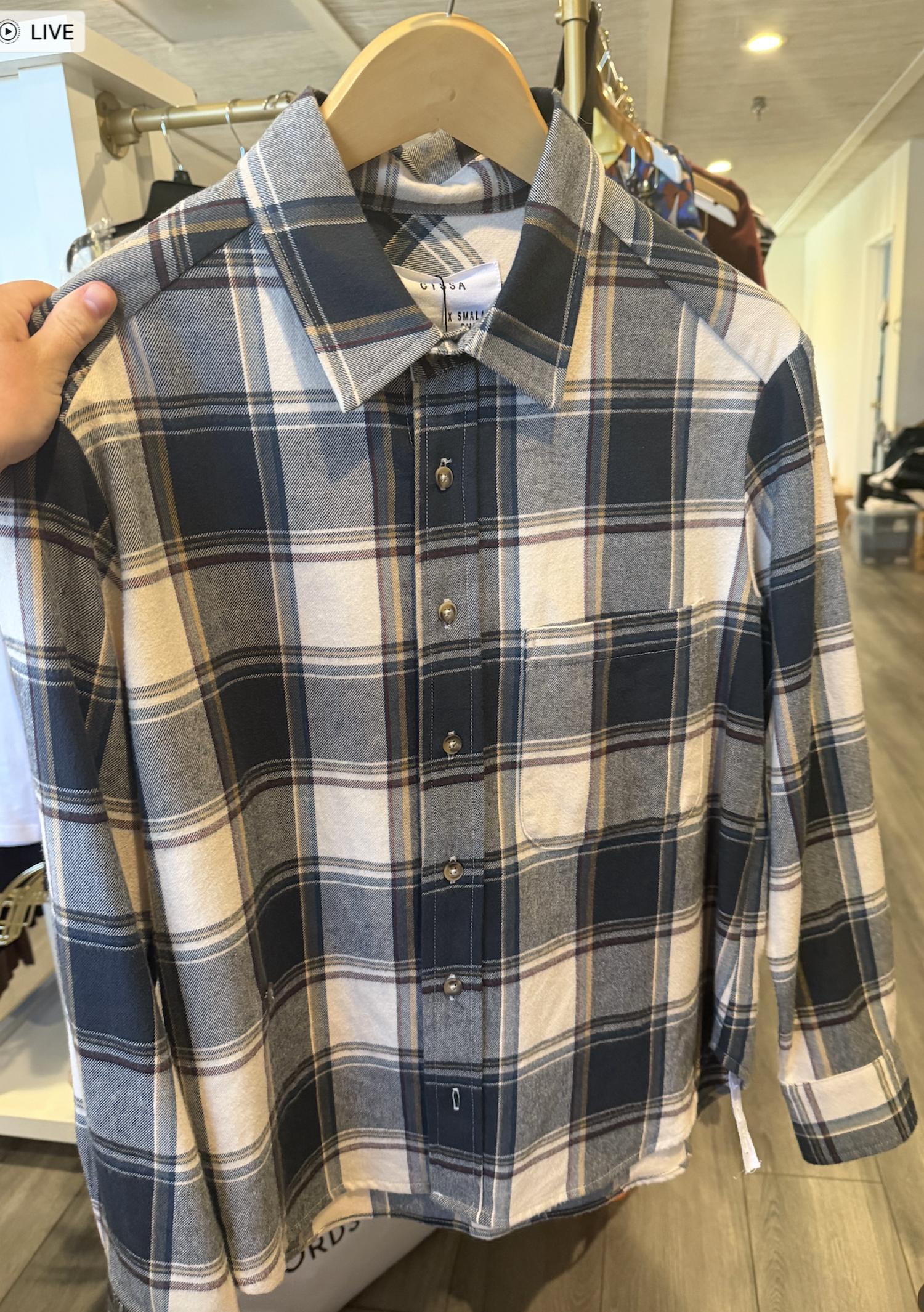 Cissa - Women's The Daily Shirt