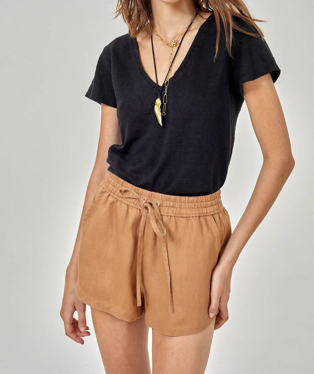 Lanhtropy - Linen V-Neck Tee
