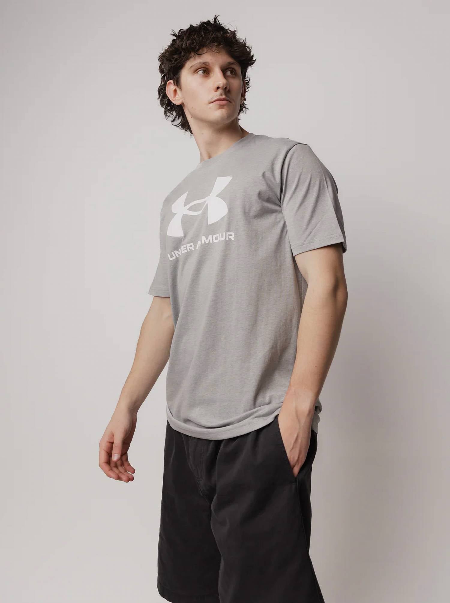 Under Armour - Short Sleeve Logo Tee