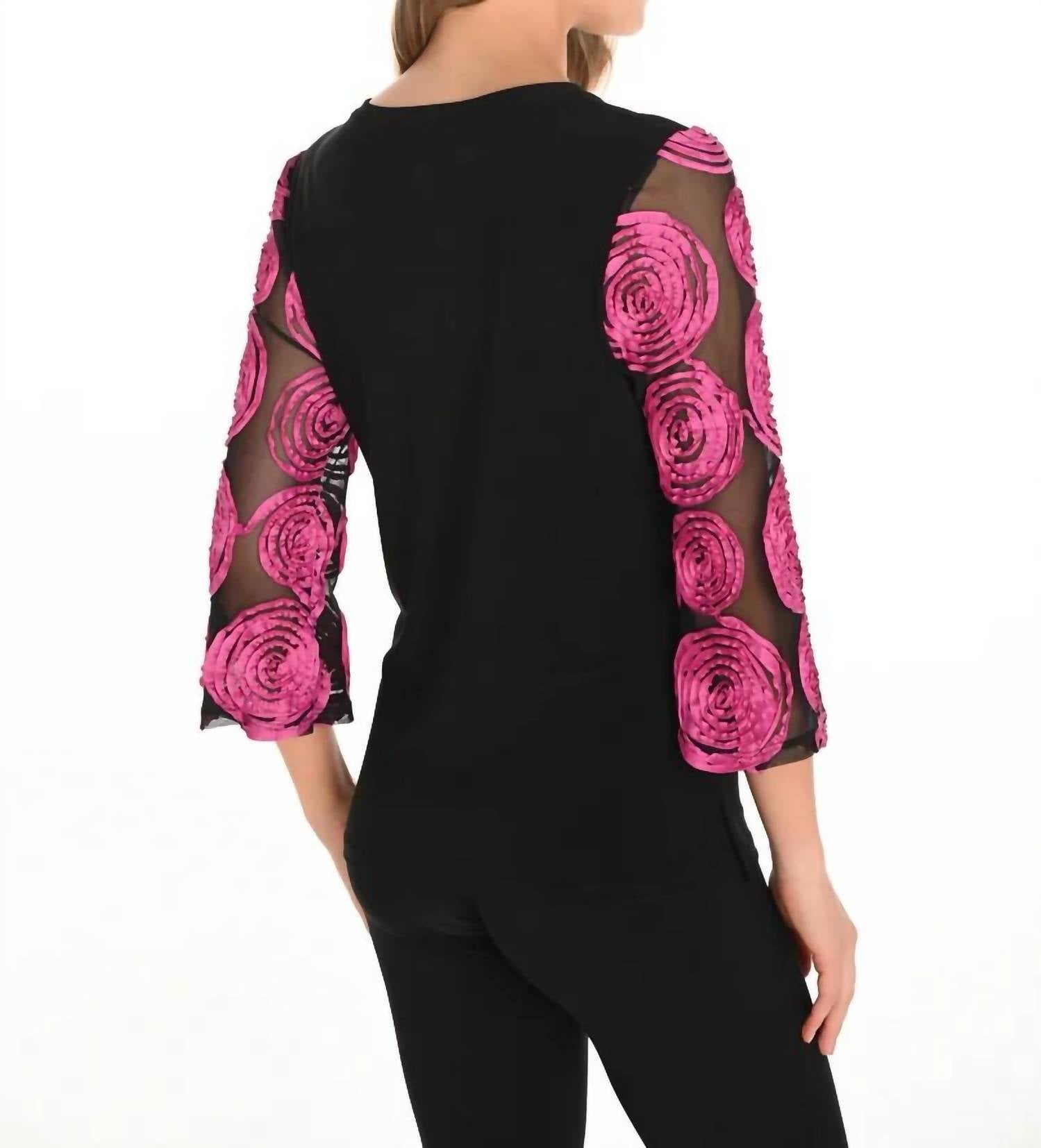 Frank Lyman - Bexley Embroidered Long Sleeve Top