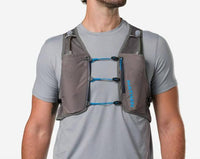 Nathan Sports Unisex Pinnacle Breeze 4l Hydration Race Vest in charcoal electric blue - men's jacket