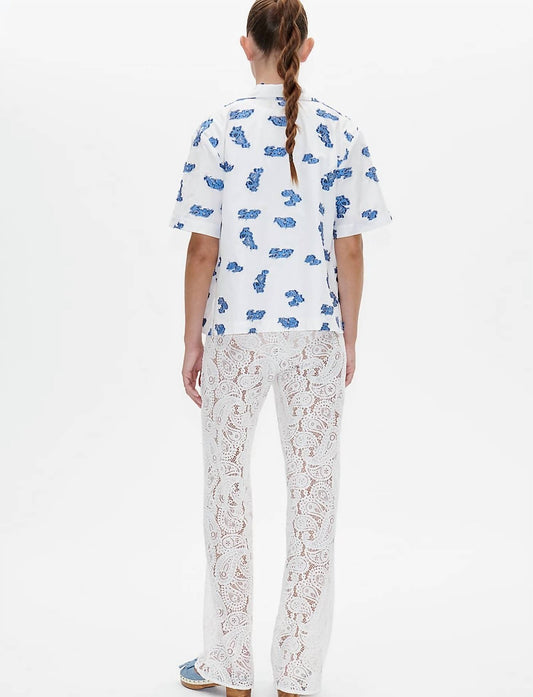 Baum Und Pferdgarten - Nida Pant