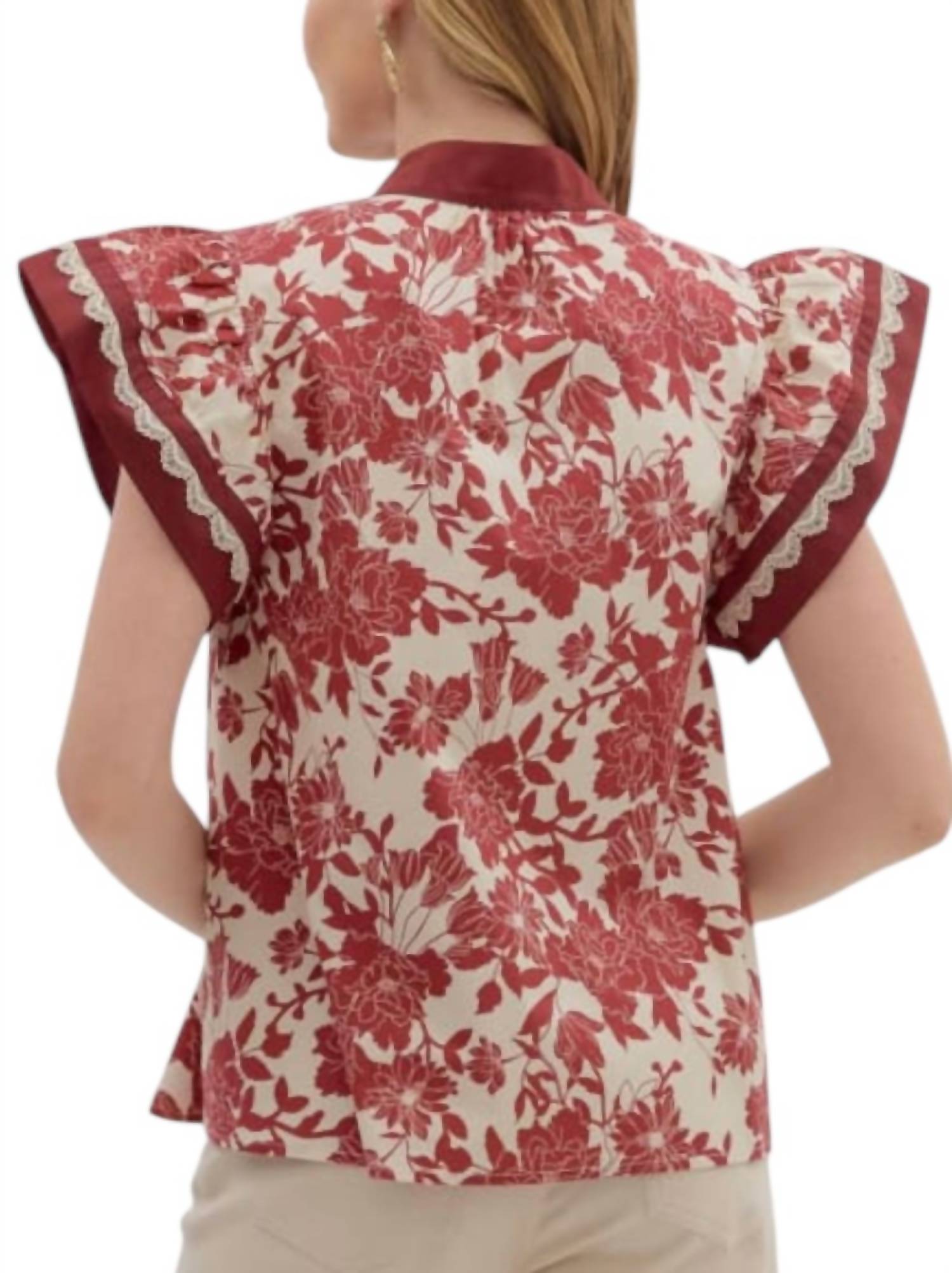 Entro - Floral Flutter Sleeve Top