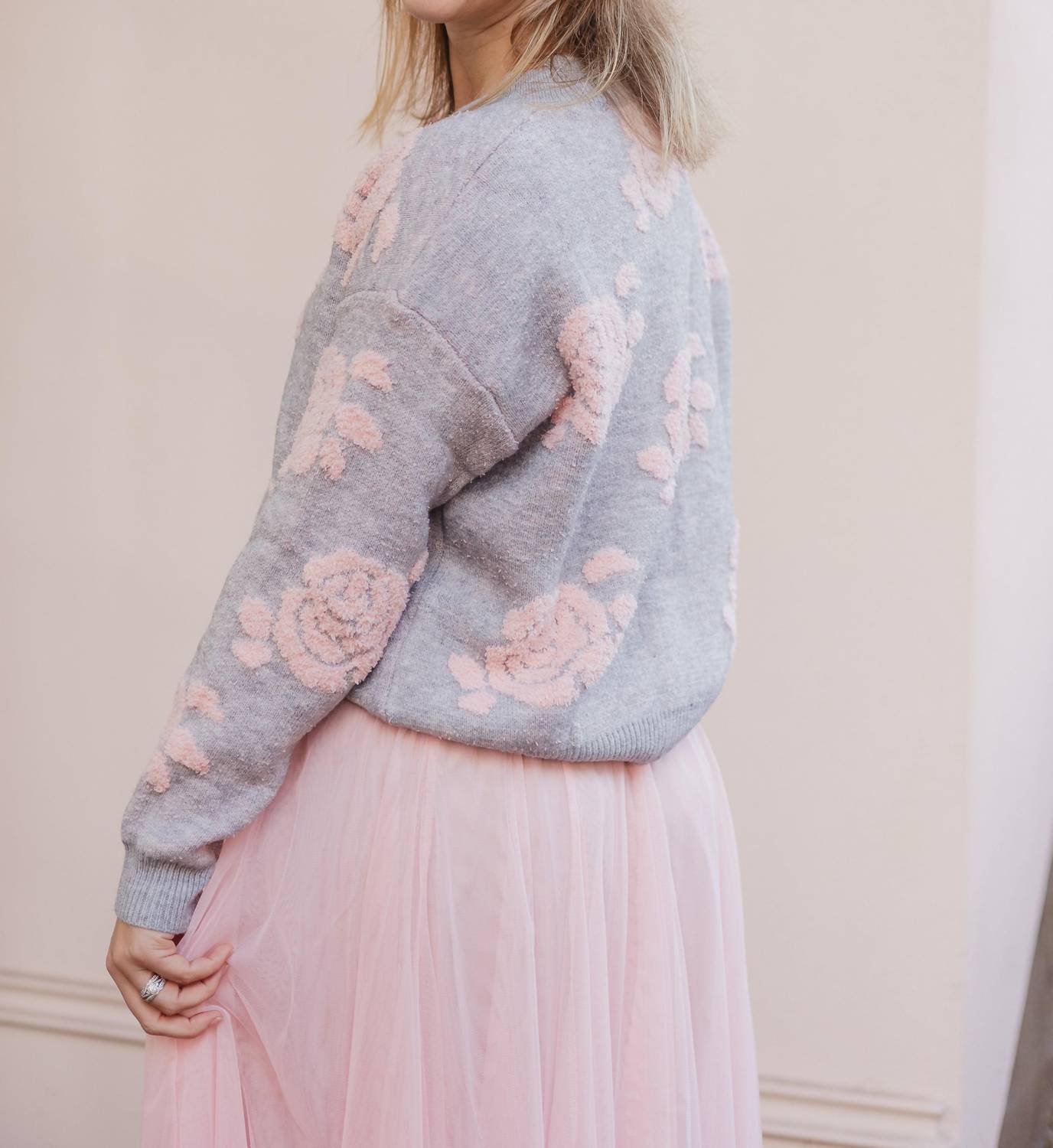 Miss Sparkling - Kelly V Neck Sweater