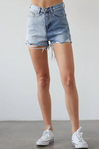 TWO-TONE COLORBLOCKED DENIM SHORT