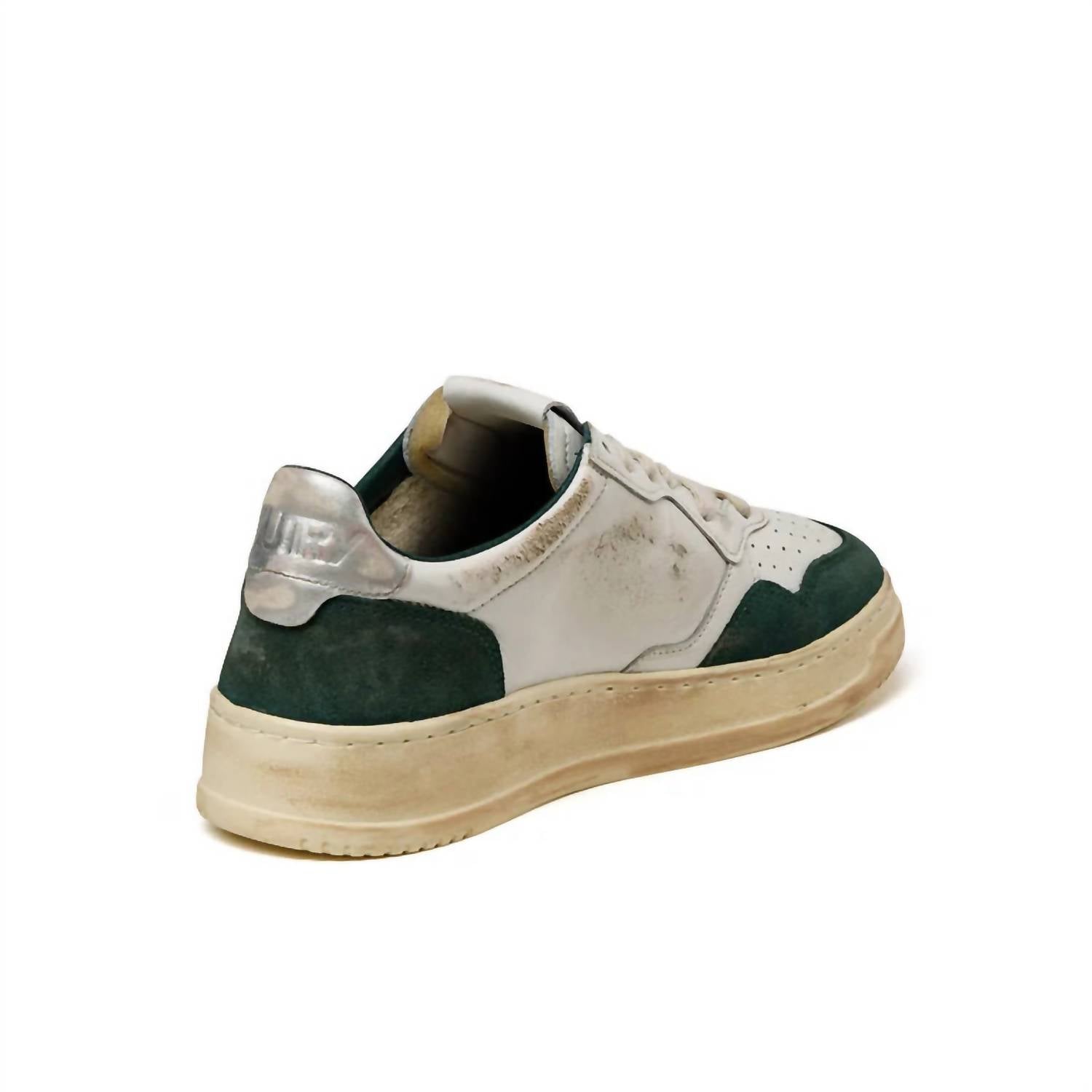 Autry - Women's Super Vintage Low Top Sneaker