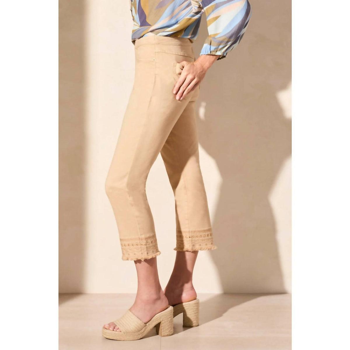 Tribal - Audrey Mid Rise Straight Crop Jeans