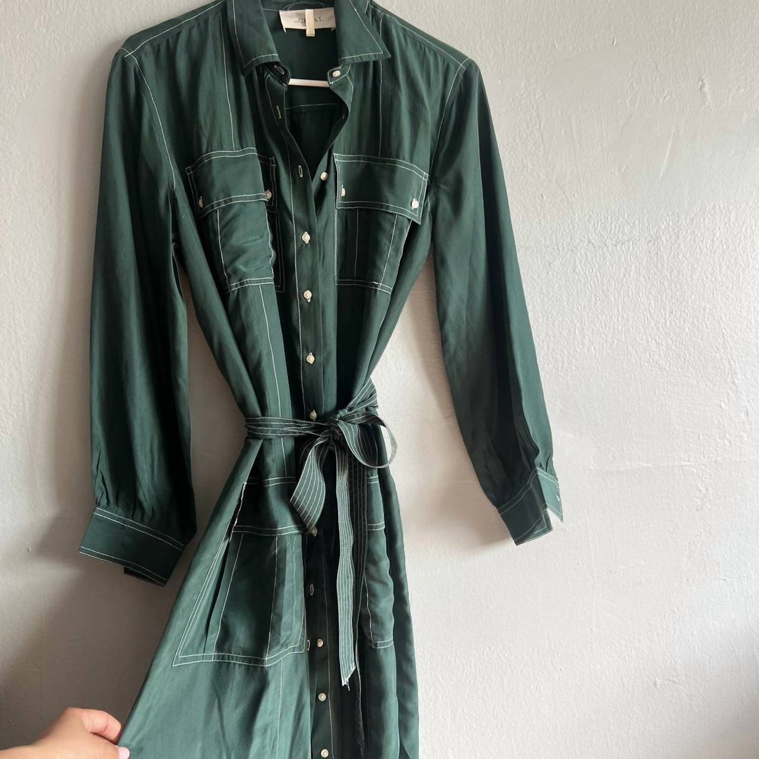 THE GREAT. Women's The Cargo Dress in deep green - women's dress - detail view