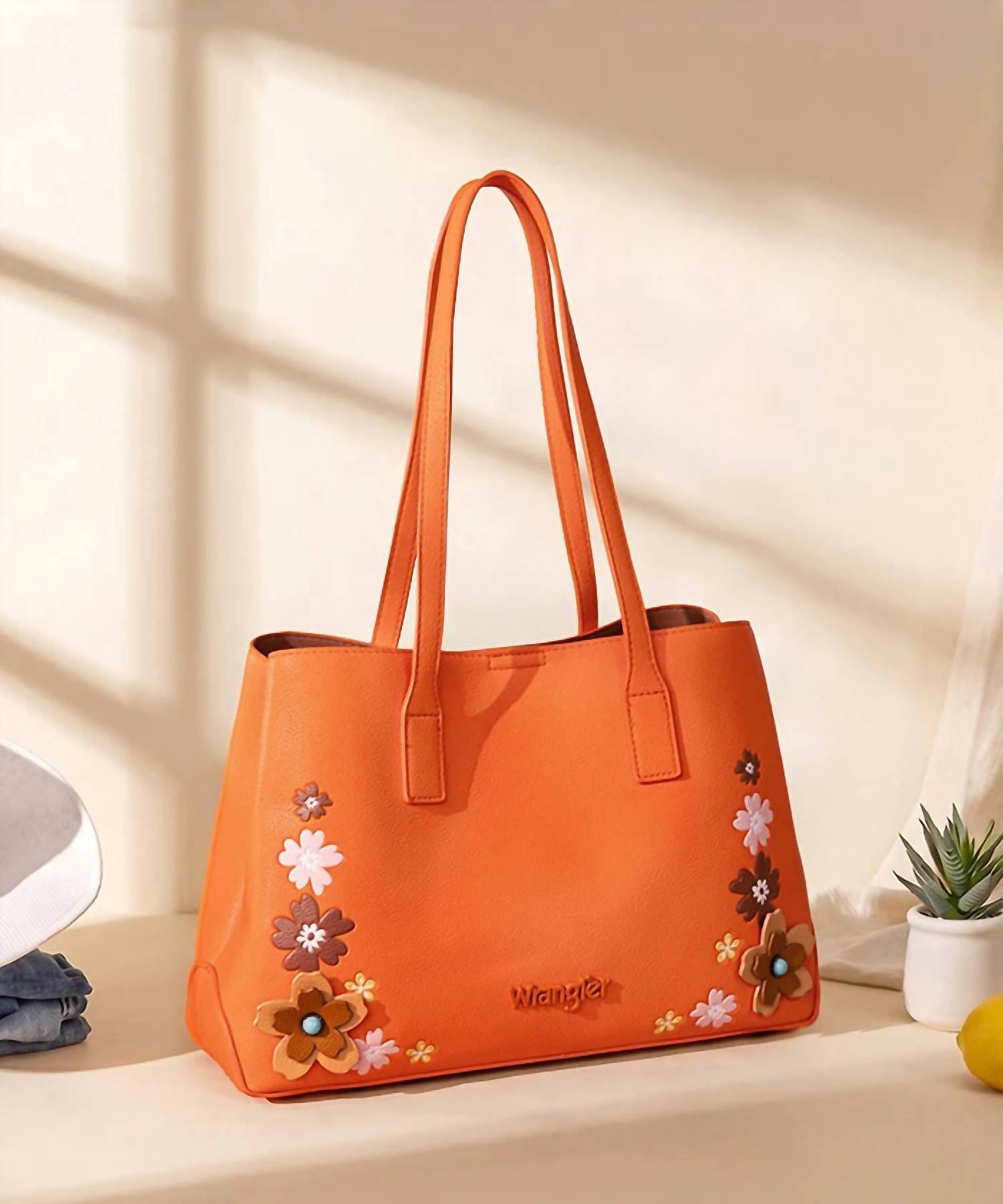 Wrangler - 3D FLORAL TOTE BAG