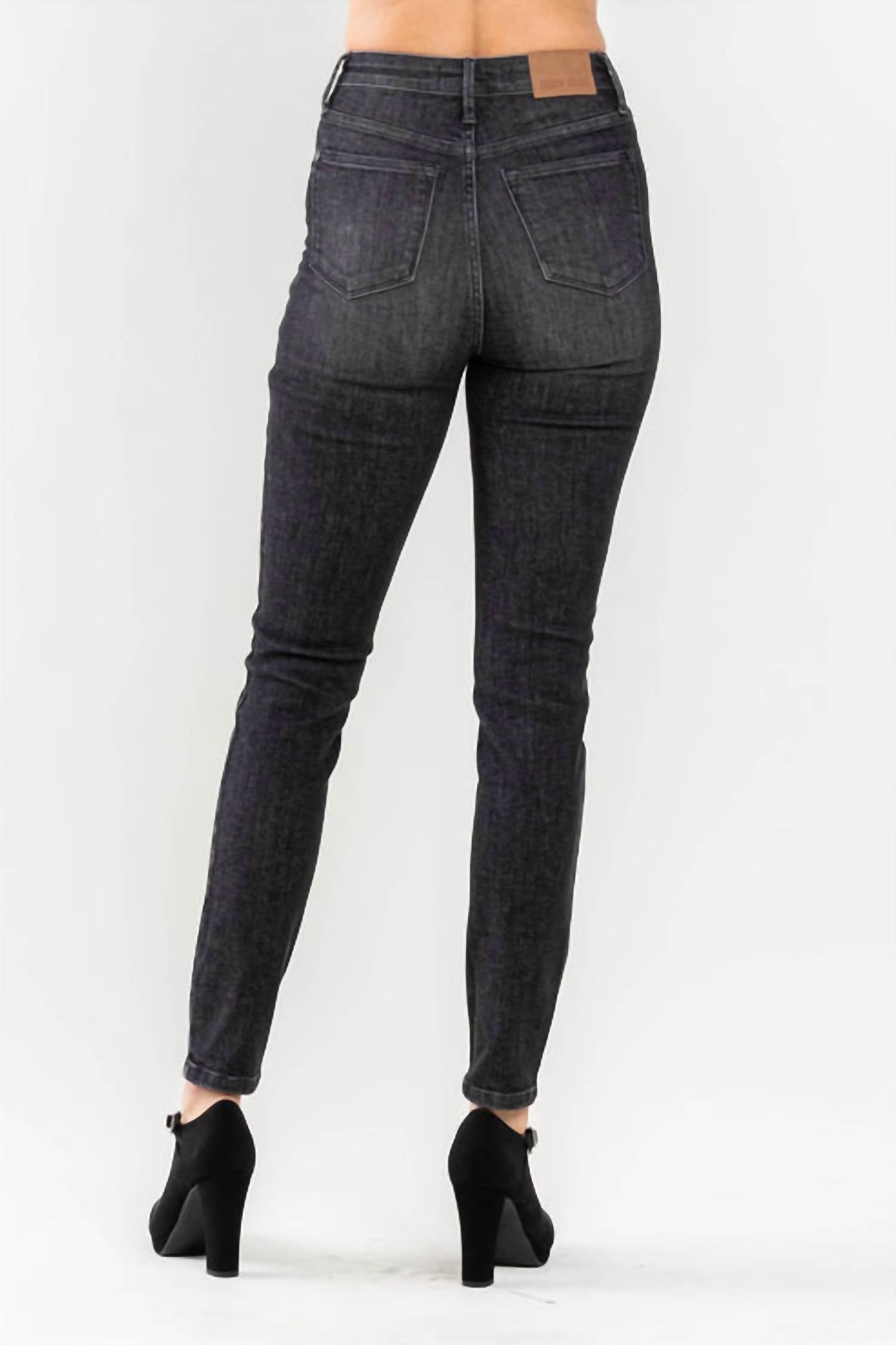 Judy Blue Tummy Control Skinny Jeans in black washed - women's jeans - detail view