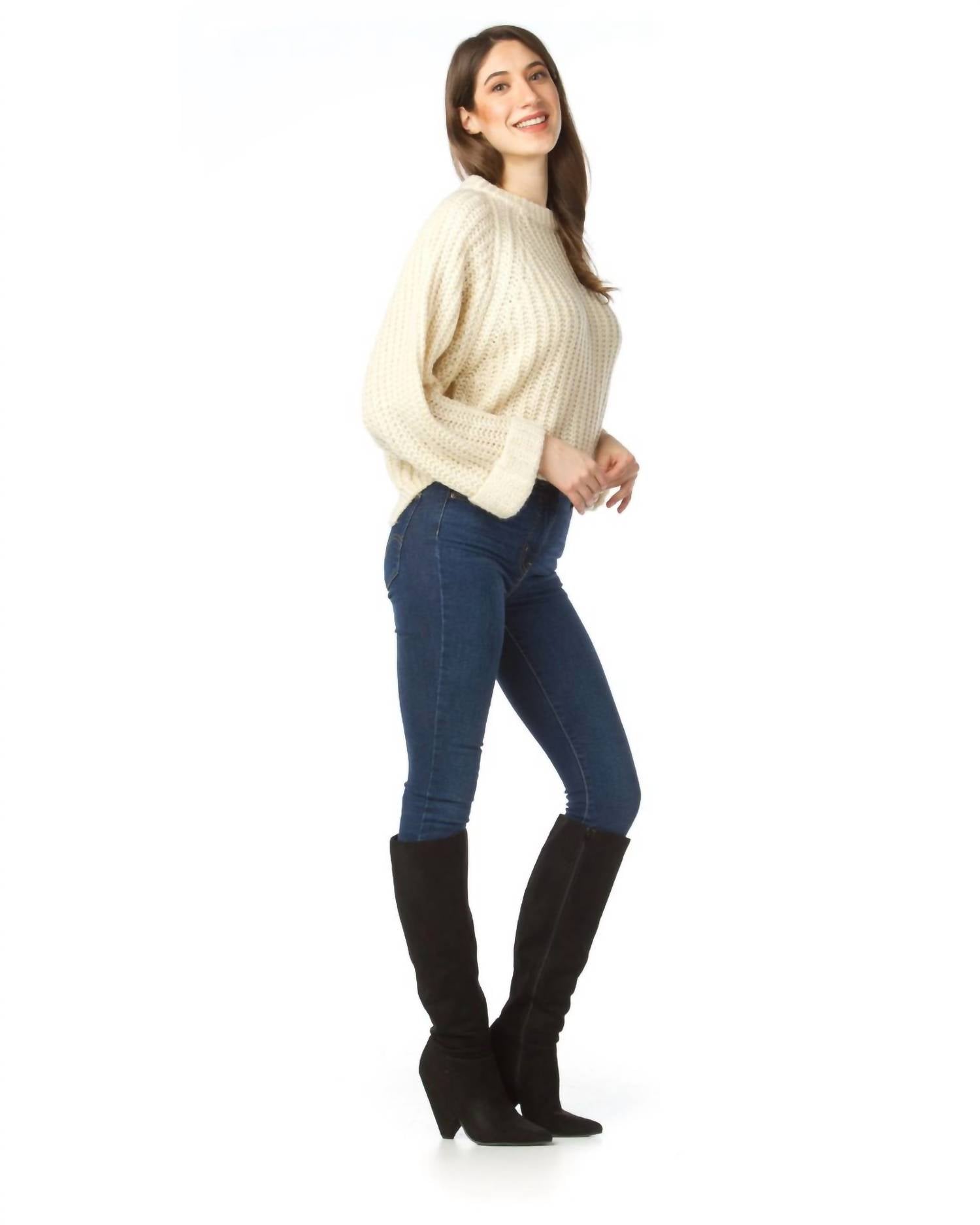 Papillon - Chunky Cropped Sweater