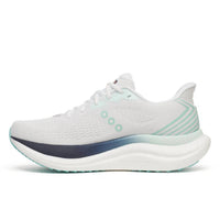 Saucony - Women's Triumph 23 Running Shoes