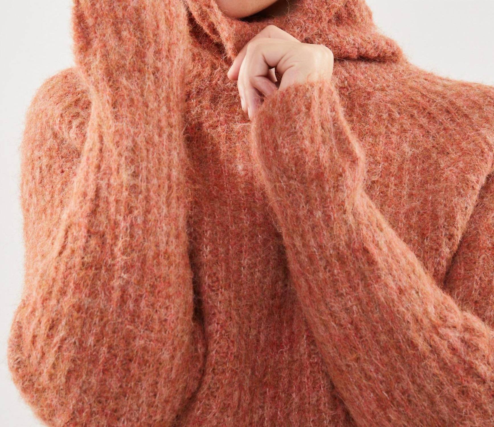 See U Soon - Turtleneck Knit Sweater