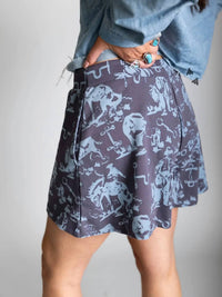 2Flyco - Buck Mid-rise Shorts