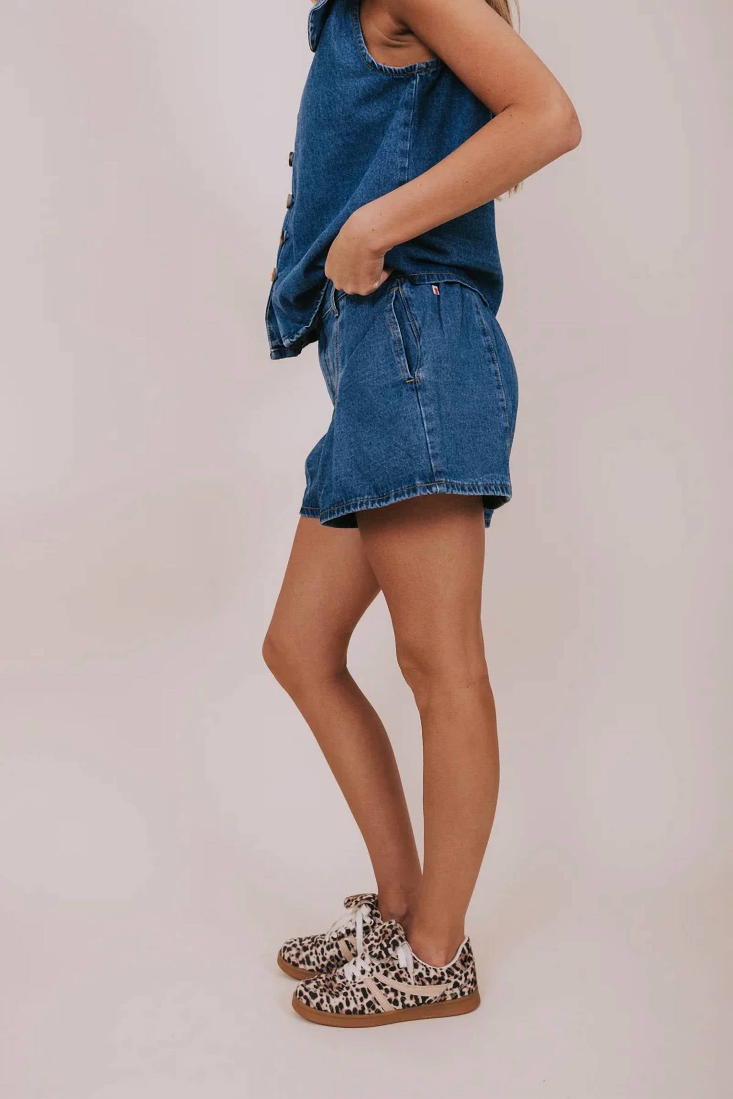 Wishlist - City Walk Shorts