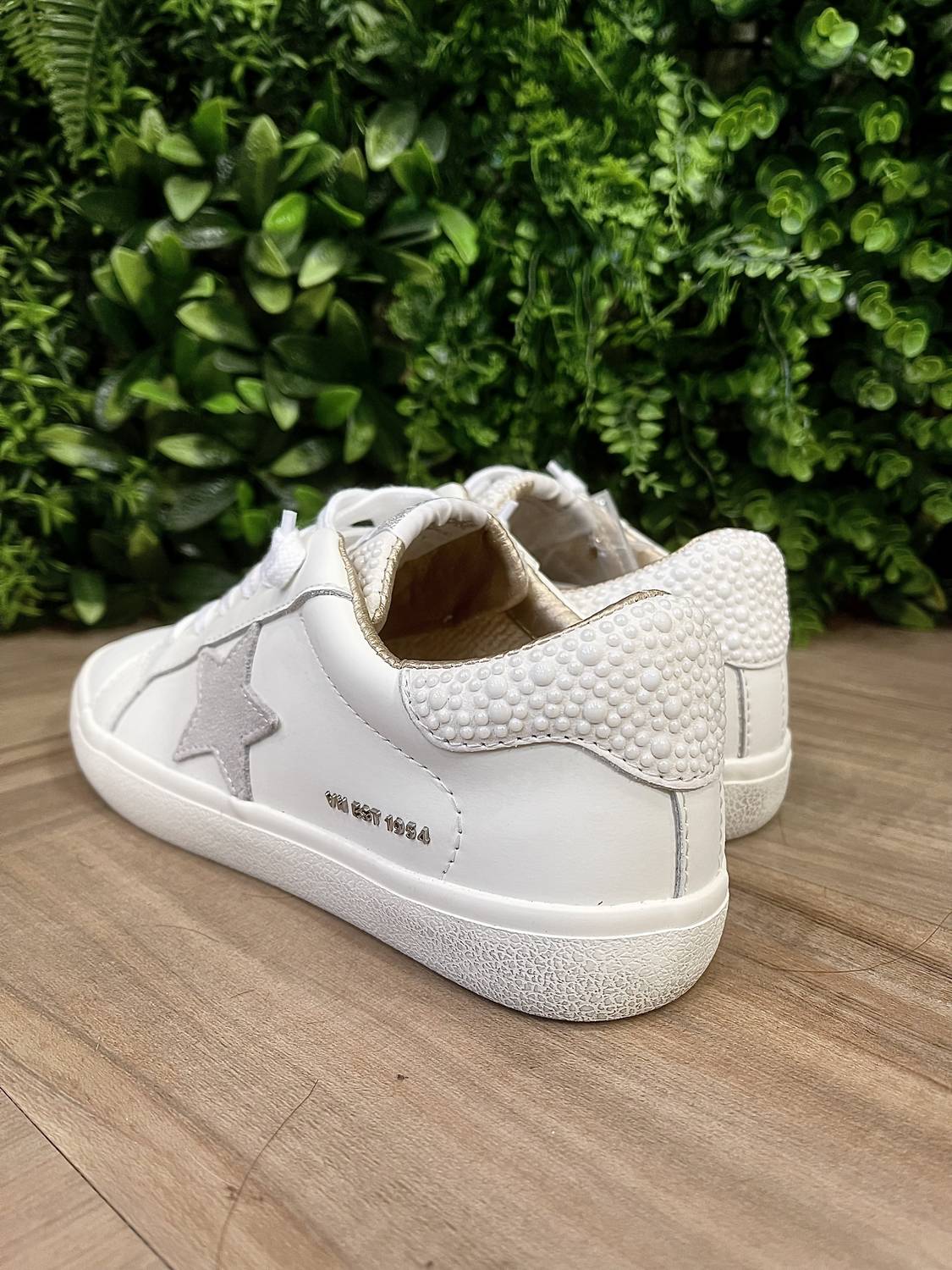Vintage Havana - Women's Isa Low Top Sneakers