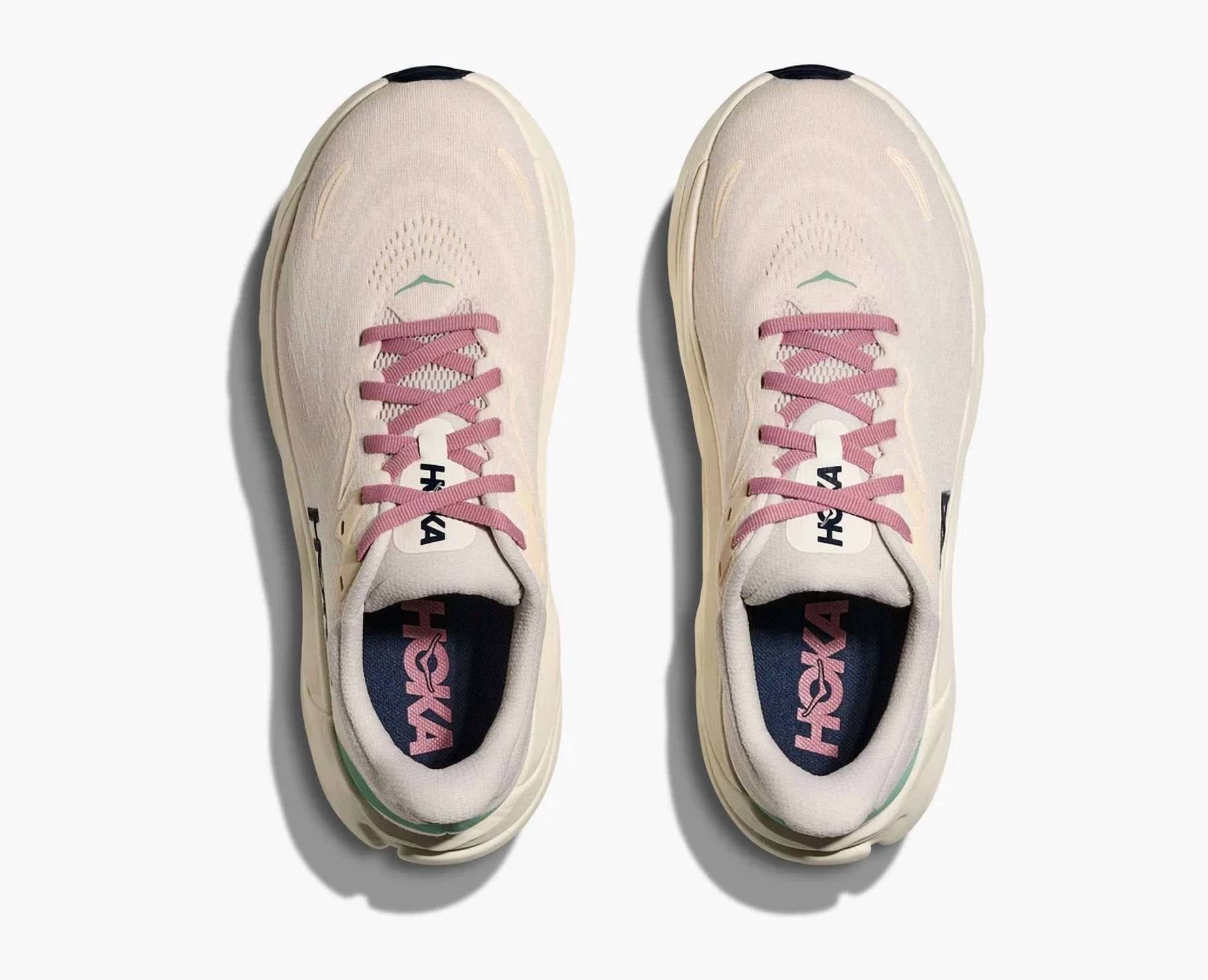 Hoka - Women's Arahi 8 X-wide Sneaker