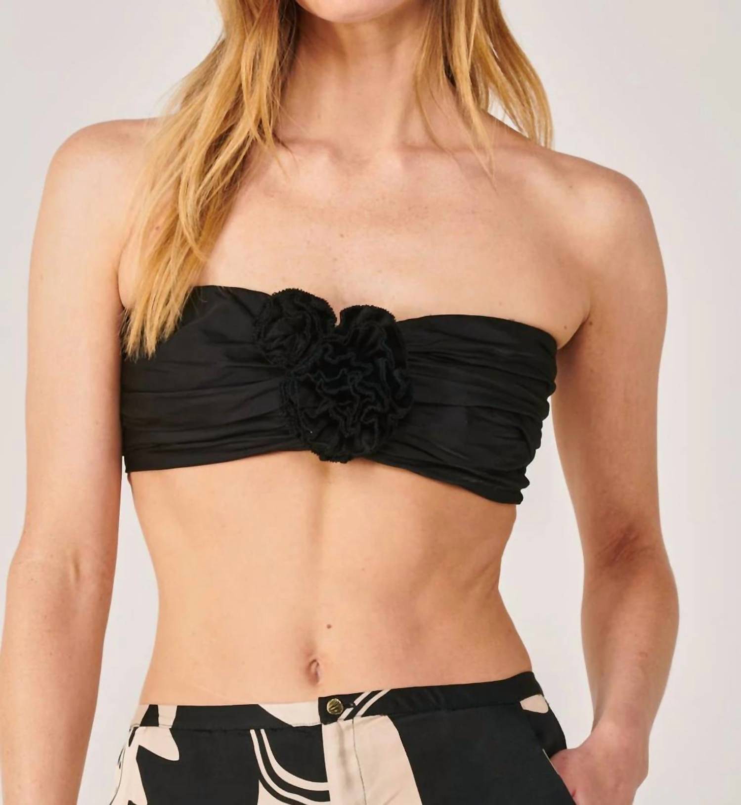Poupette St Barth Amelia Crop Top in black - women's shirt