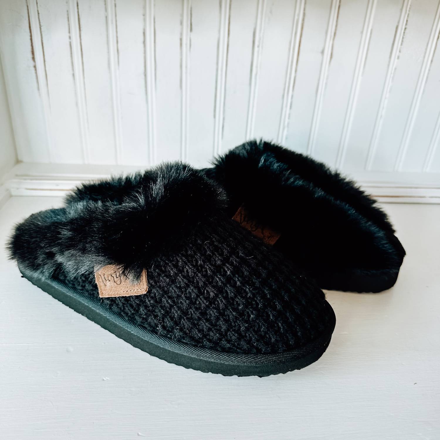 Very G - Women's Sweater Platform Slipper