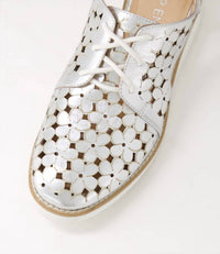 Django & Juliette - Women's Otay Leather Shoes