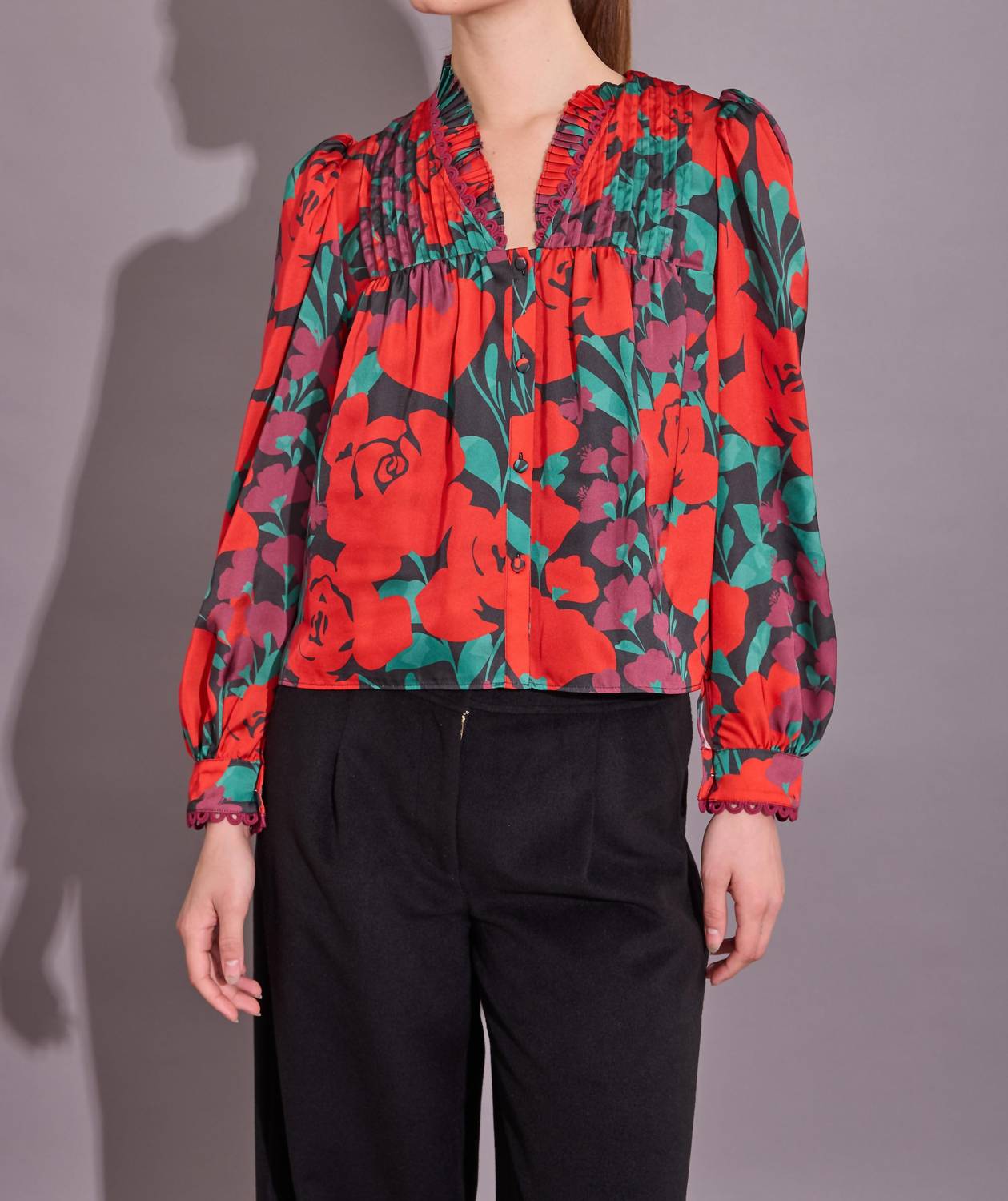 Alden Adair Oliver Long Sleeve Top in legacy floral leaf - women's blouse - view 9