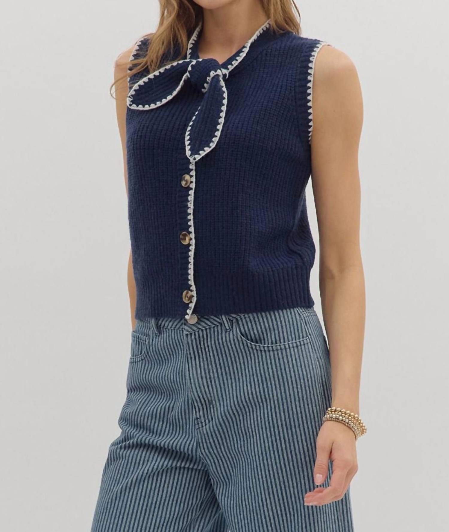 Entro - Neck Bow Sleeveless Top