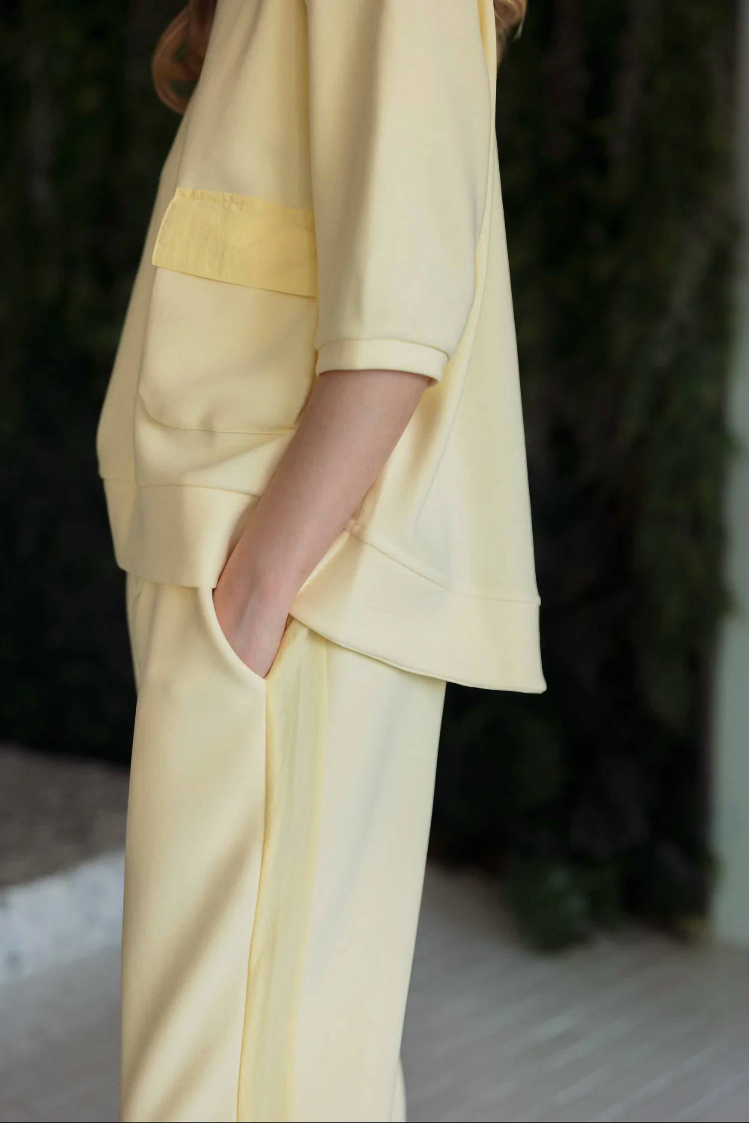 Joh - Katie Pant