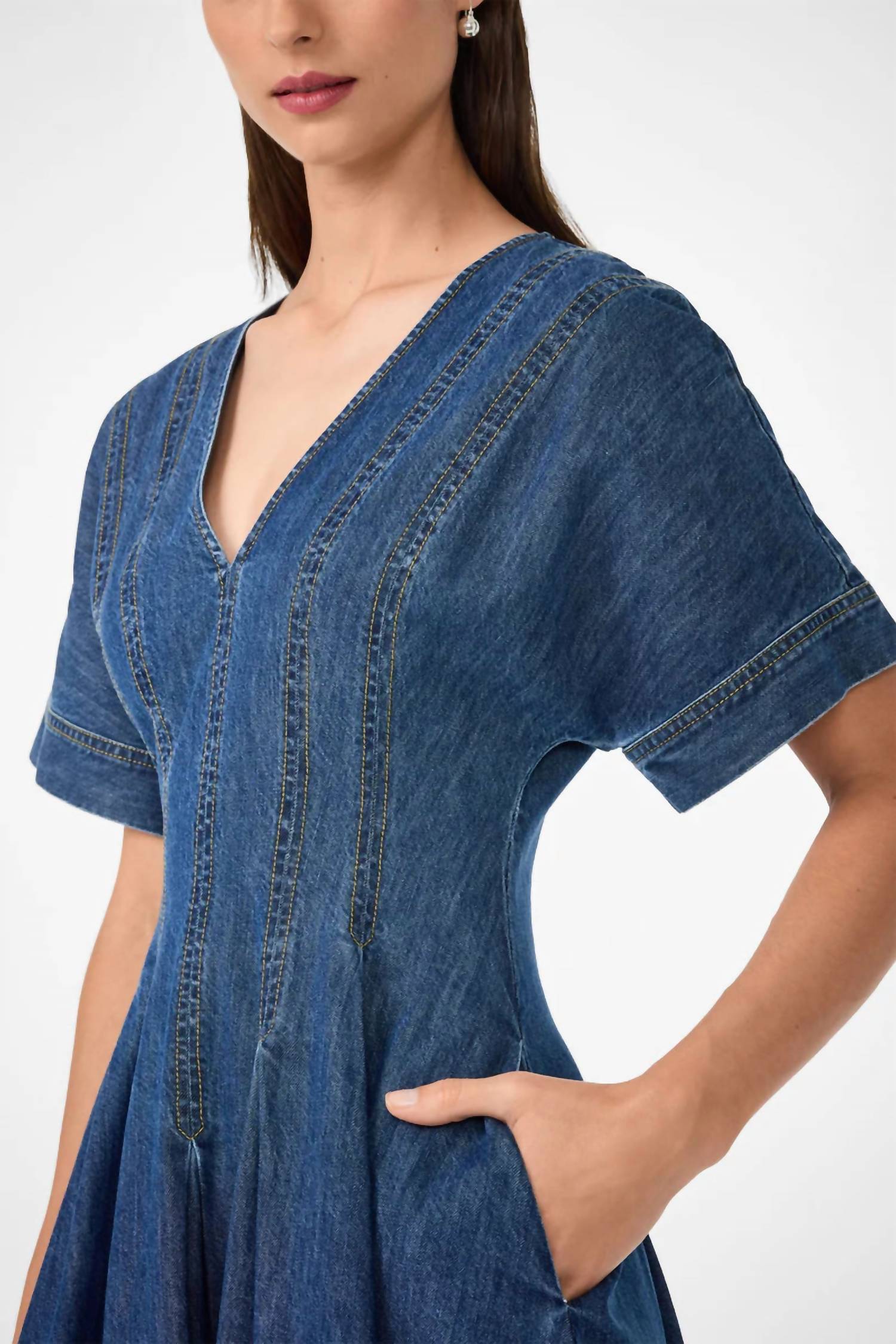 Trina Turk - Ashe 2 Short-sleeve Denim Dress