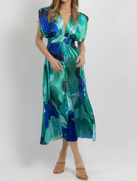Miss Sparkling - Statement Shoulder Dress