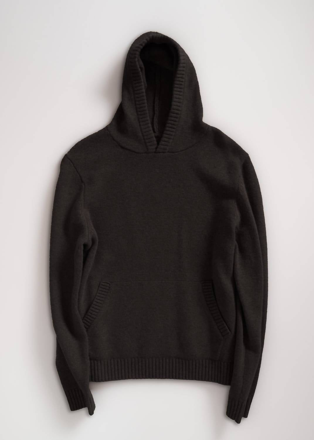 Iron & Resin Men's Hub Hoodie in heather black - men's shirt