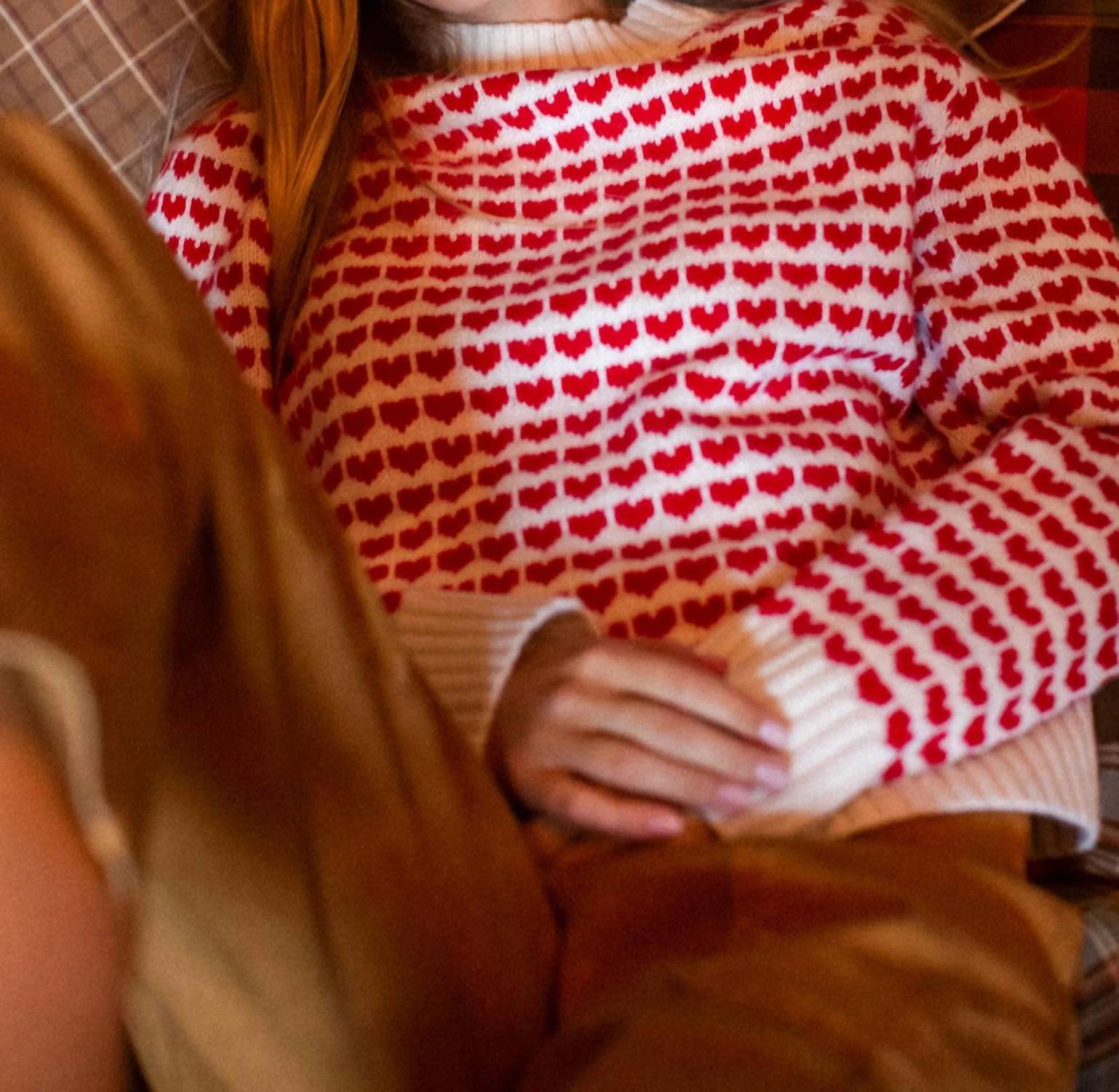 Marea - Heart Sweater