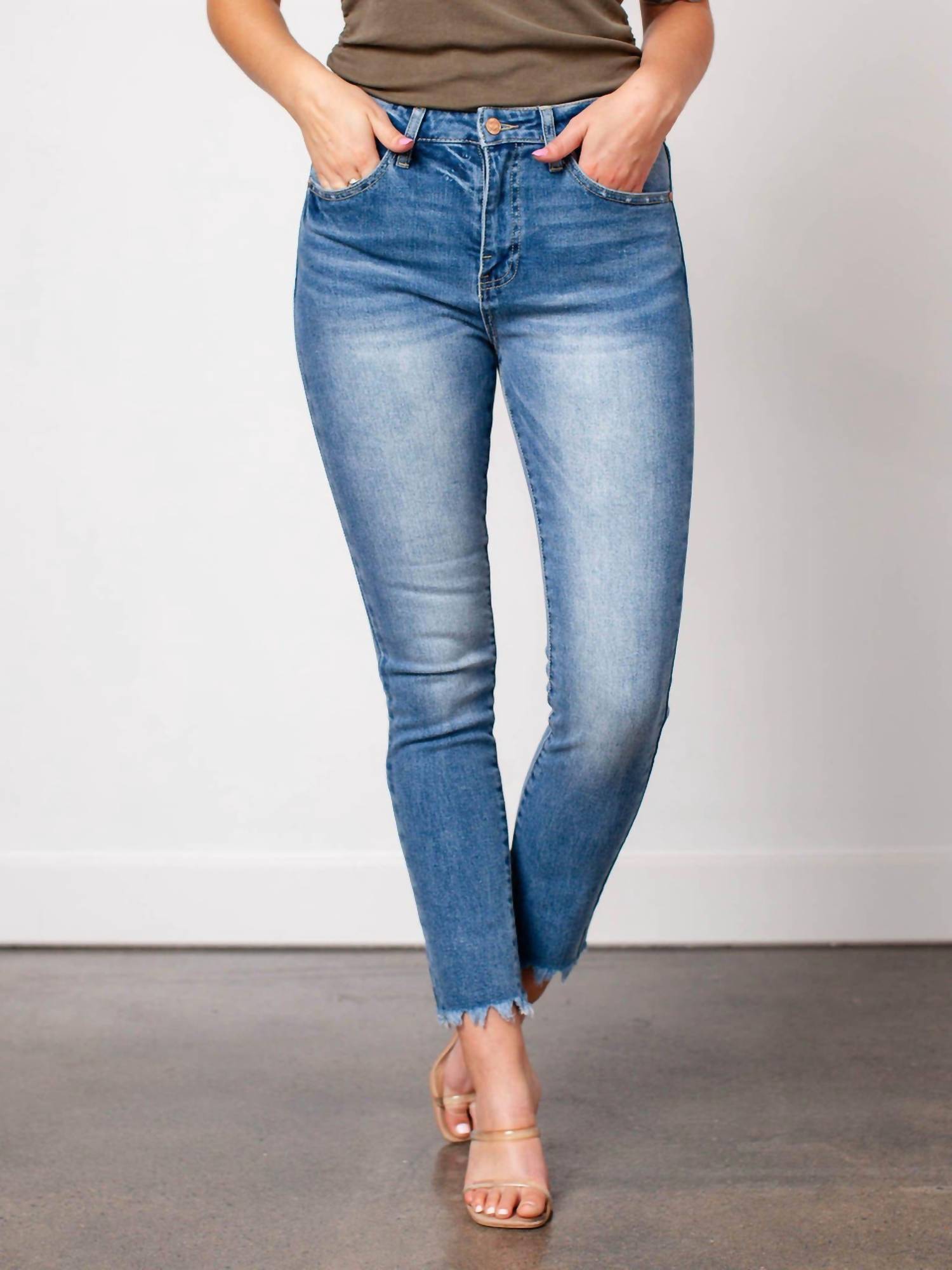 Special A - High Rise Relaxed Skinny Jean