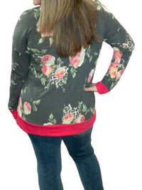 Honeyme - Floral Leopard Weekender Tee
