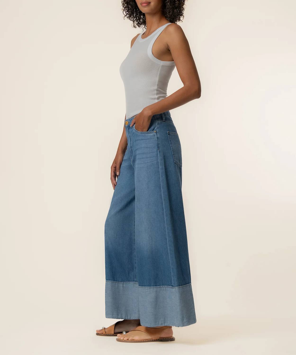 Kut From The Kloth - Blake Crop Wide Leg Pants With Hem Detail