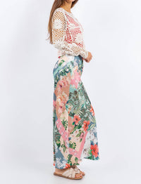 Paparazzi - Crochet Floral Pattern Pull-over Crop Top