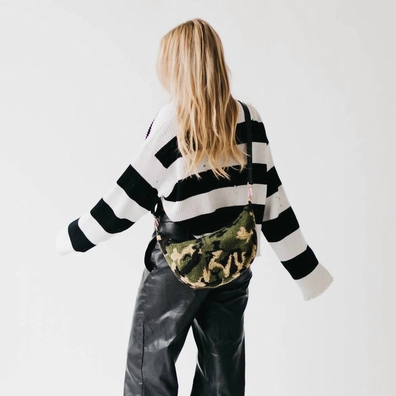 Pretty Simple Shirley Sherpa Crossbody Bag in camo - women's bag - detail view