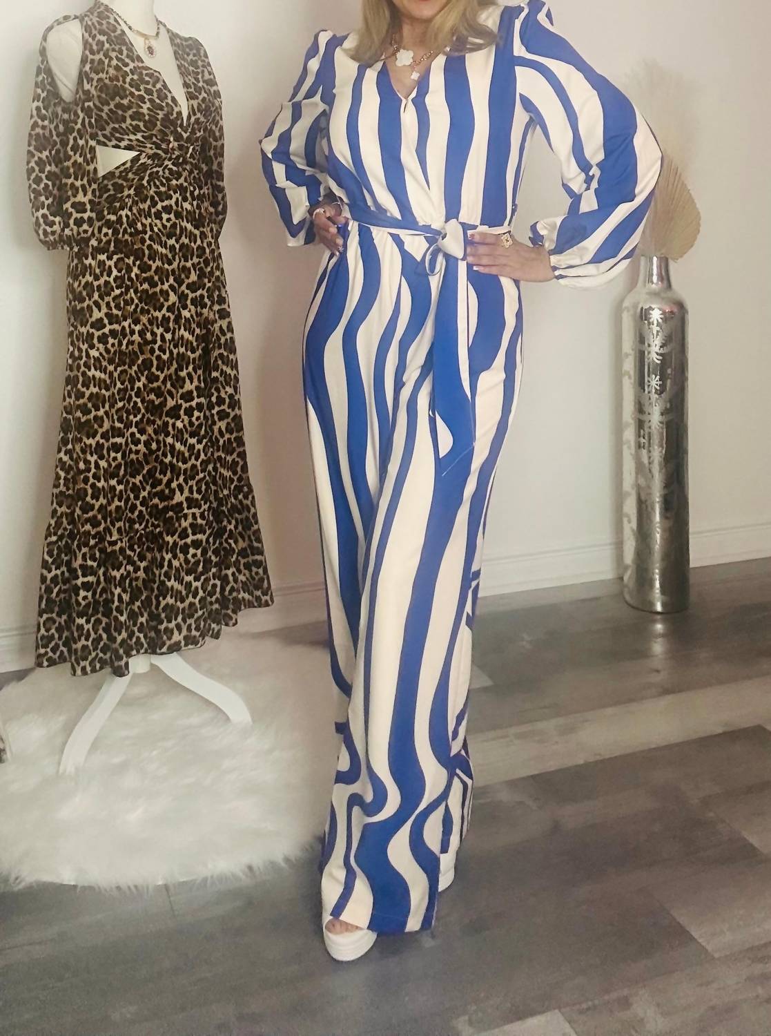 Tea & Cup - Long Sleeve V-neck Jumpsuit
