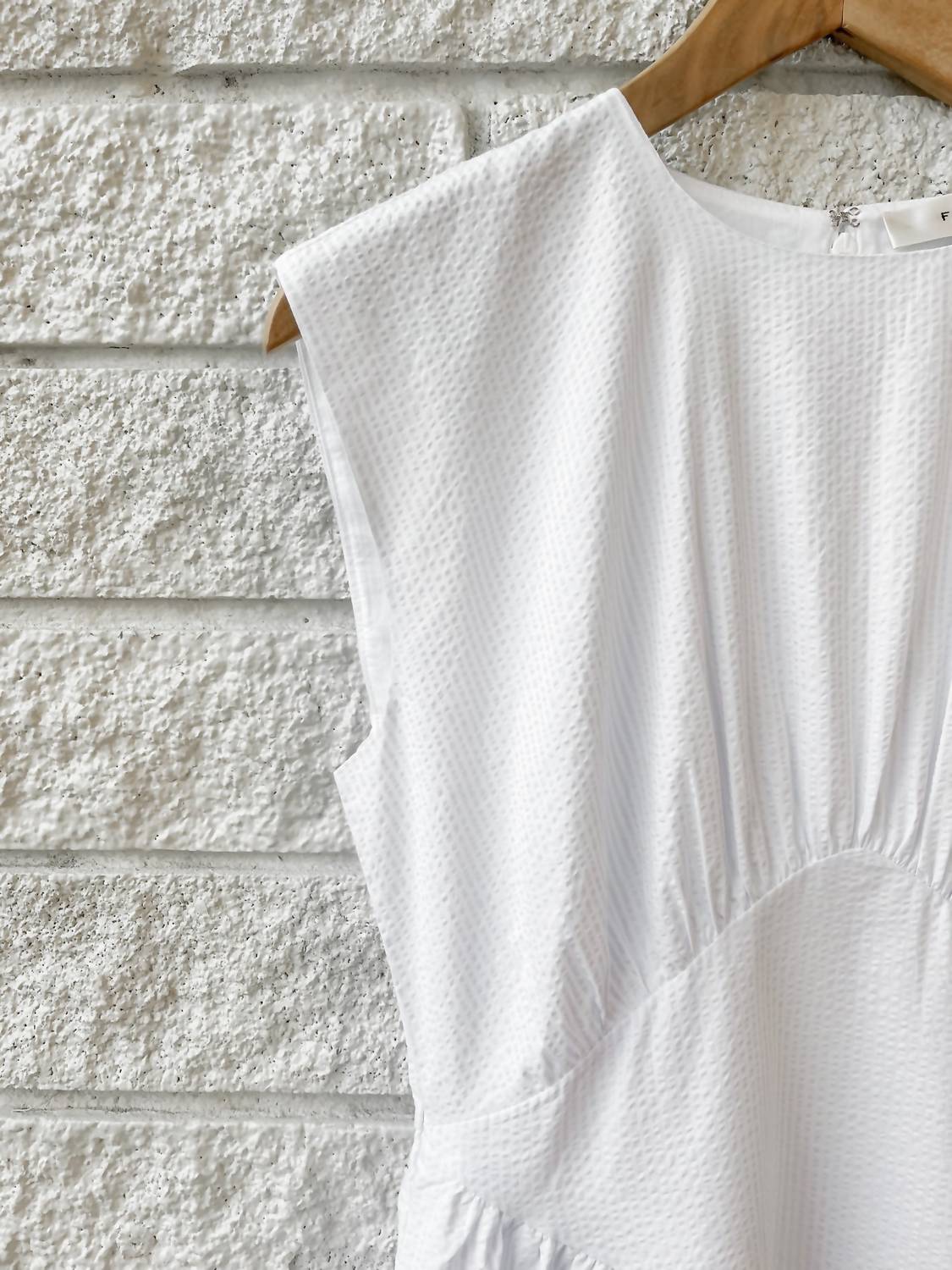 Frame - Women's The Seersucker Gathered Dress
